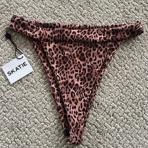 SKATIE “summer bottom” bikini bottom size M